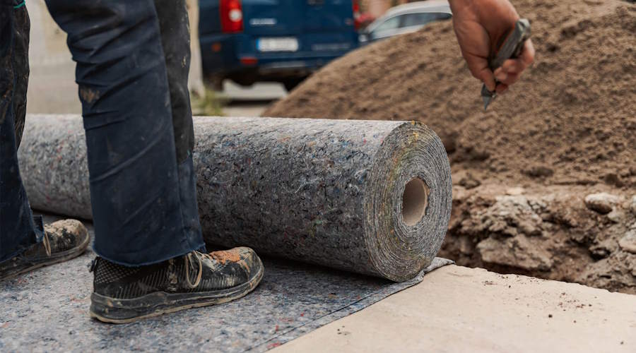Amplasarea geotextilului acasă